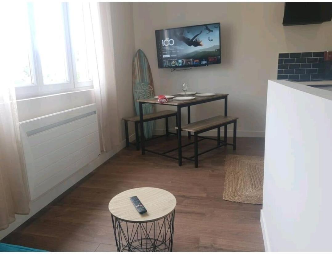 The California Dream - Hyper-centre - 2mn Gare Sncf - Wifi Netflix Gratuit Apartment Niort